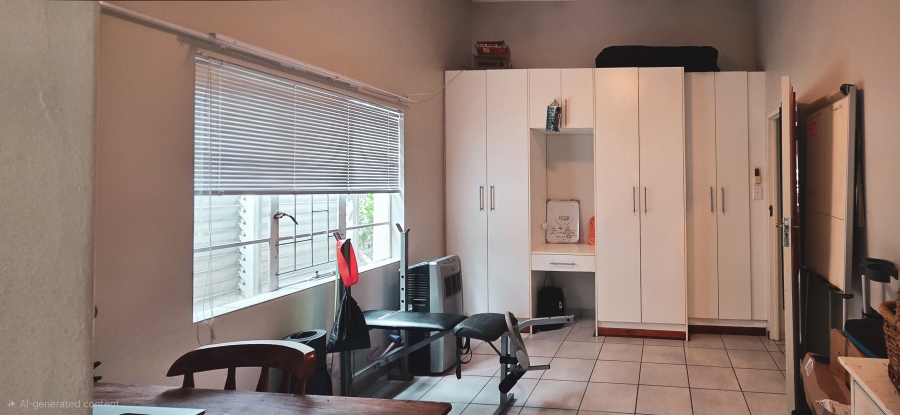 8 Bedroom Property for Sale in West Bank Eastern Cape